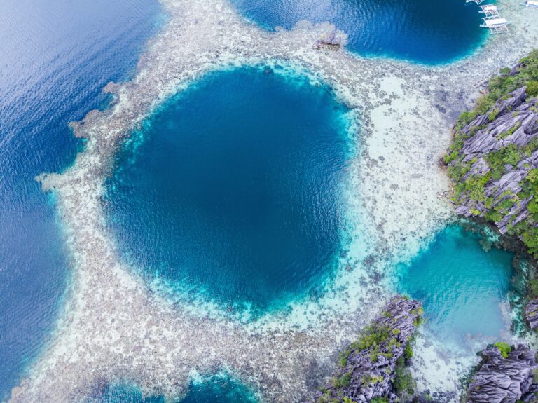 Discovering the Depths of Jamaica’s Blue Hole