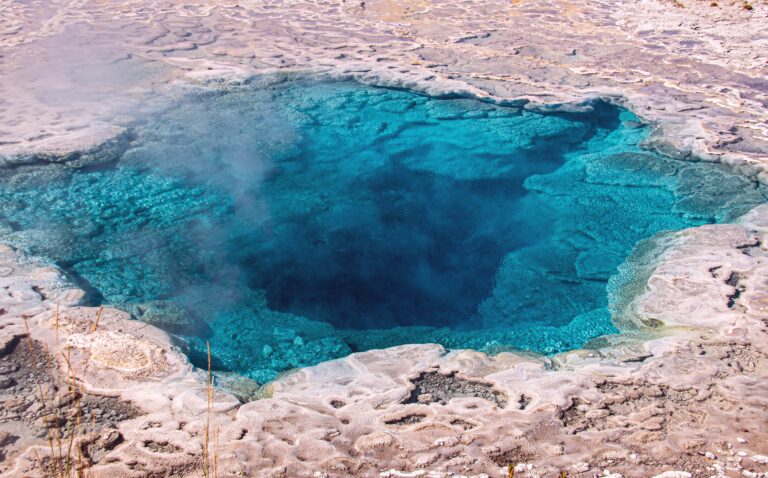 How Was the Blue Hole Formed?